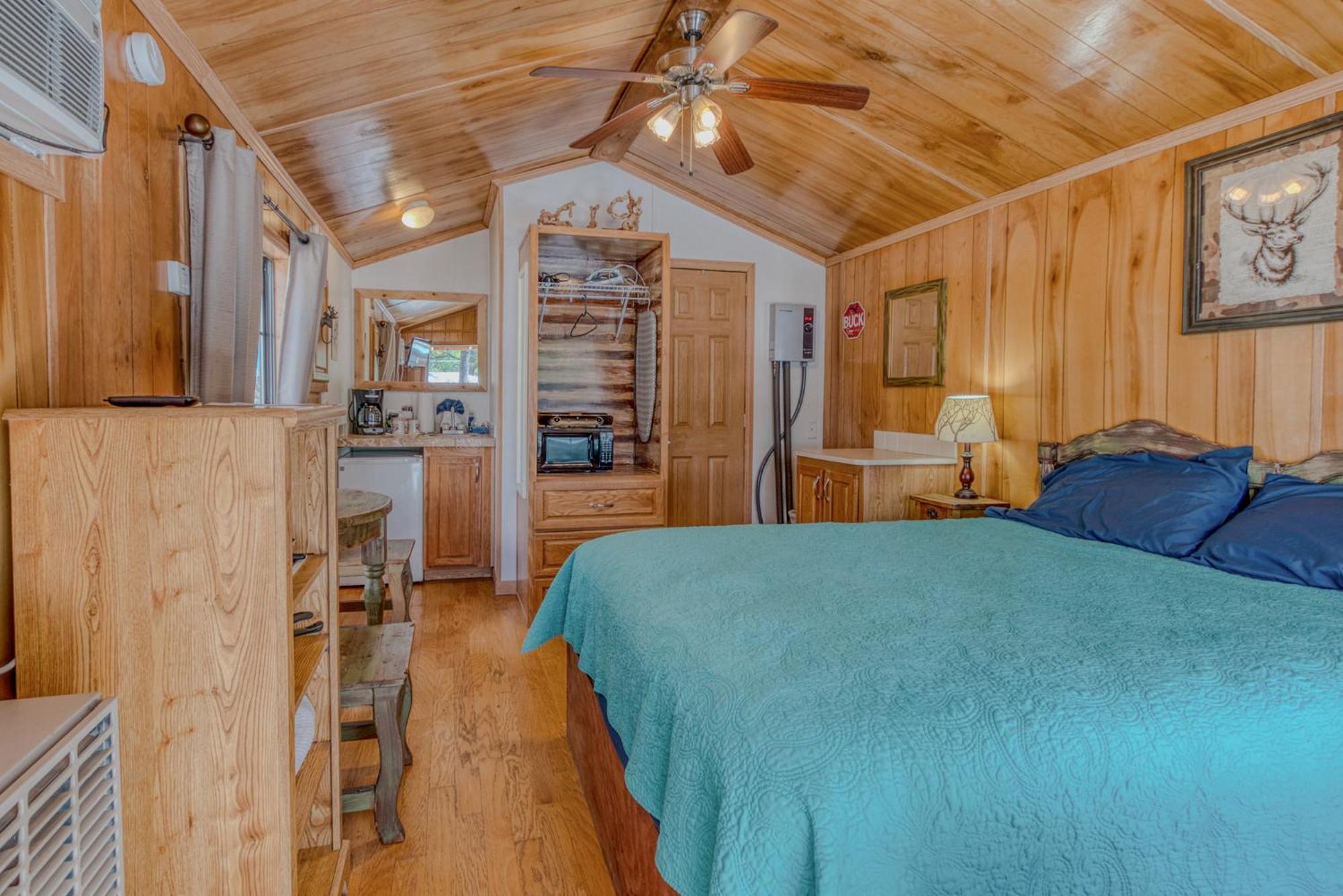 Enchanted Hideaway Cabins And Cottages Руидозо Экстерьер фото