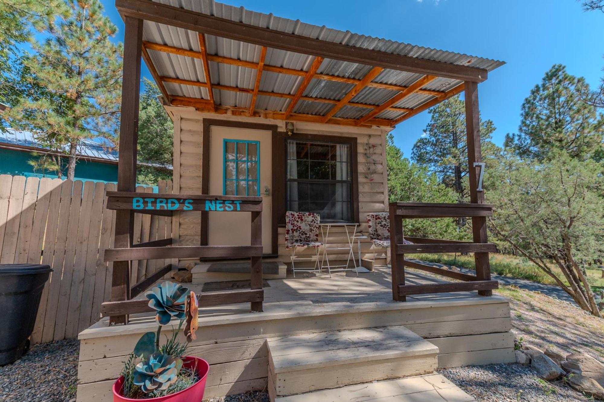 Enchanted Hideaway Cabins And Cottages Руидозо Экстерьер фото