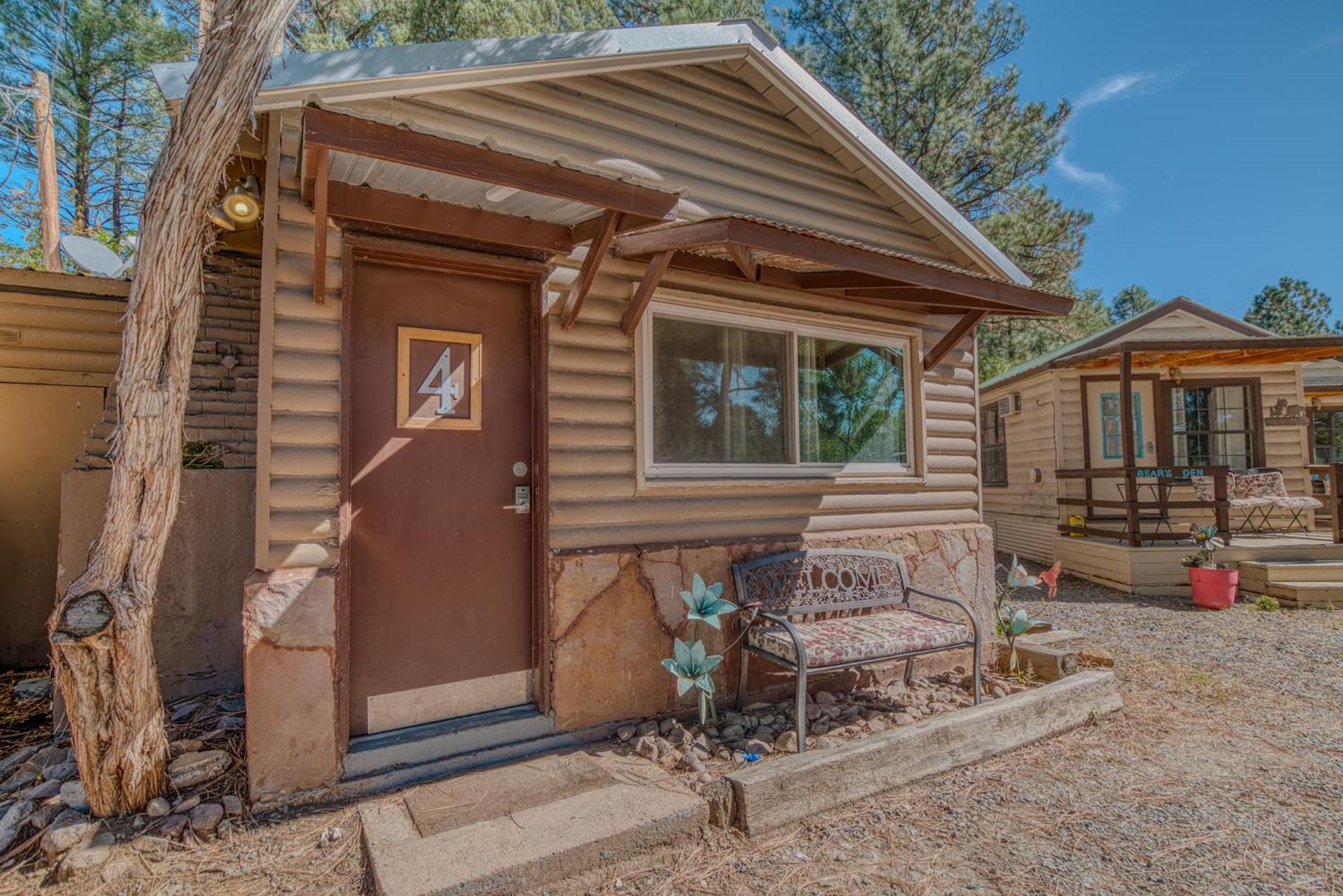 Enchanted Hideaway Cabins And Cottages Руидозо Экстерьер фото